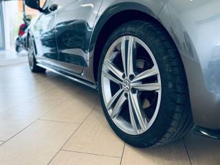 VOLKSWAGEN Golf usata, con Fendinebbia