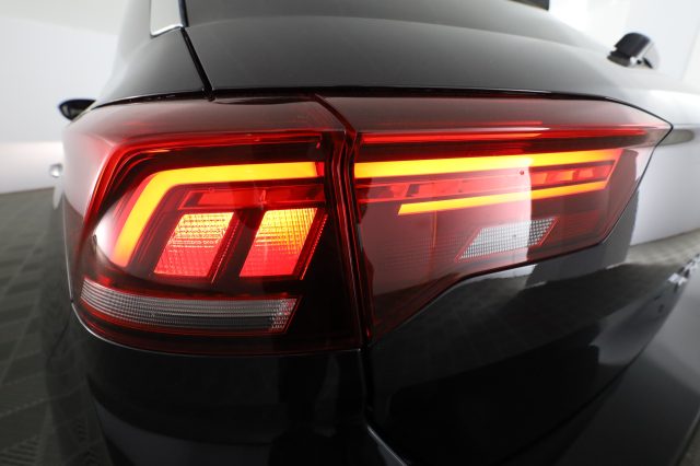 VOLKSWAGEN T-Roc usata 9