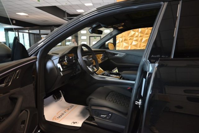 AUDI RS Q8 usata 22