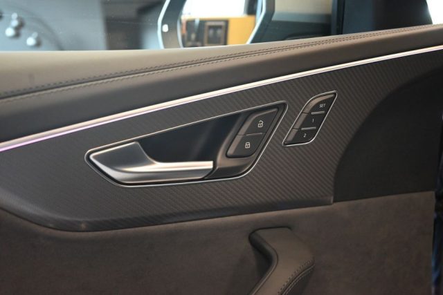 AUDI RS Q8 PERFORMANCE 640CV MOD.2026 CARBO - foto 43