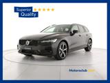 VOLVO V60 B4 automatico Plus Dark - Pronta consegna