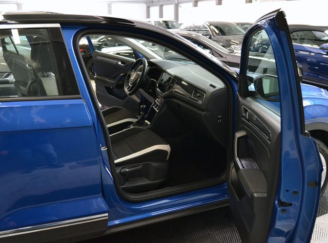 VOLKSWAGEN T-Roc usata, con Airbag Passeggero