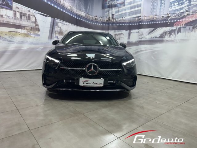 MERCEDES-BENZ A 220 Nero metallizzato
