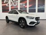MERCEDES-BENZ GLA 180 Automatic Executive