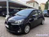 TOYOTA Yaris 5 porte 1.5h HYBRID Cool ADATTA A NEOPATENTATI