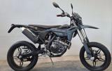 BETAMOTOR RR 125 4T Motard T - X Special Edition