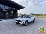 VOLKSWAGEN T-Roc 1.0 TSI RESTYLING ANCHE PER NEOPATENTATI