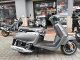 KYMCO Like 125 .