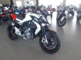 MV AGUSTA Brutale 800 .