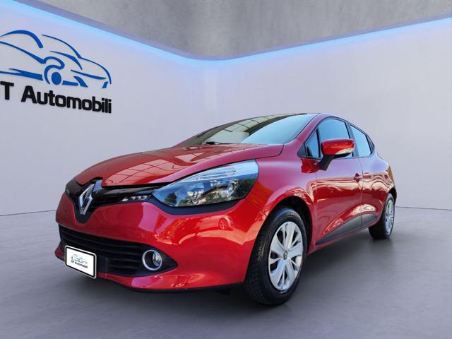 RENAULT Clio Bordeaux metallizzato