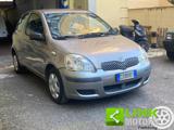 TOYOTA Yaris 1.0i 16V cat 3 porte