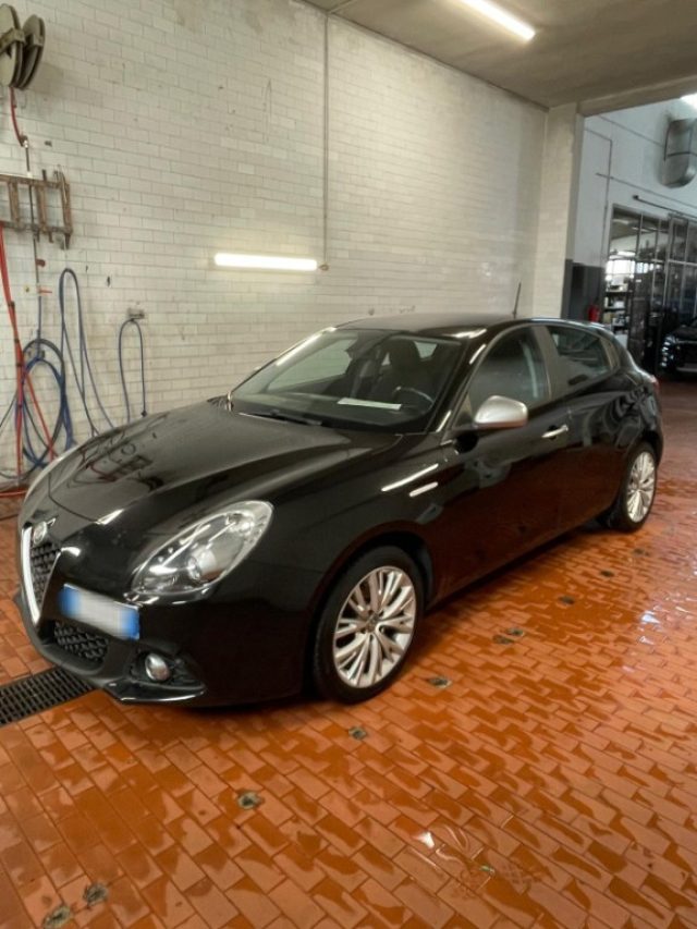 ALFA ROMEO Giulietta Nero pastello