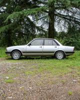 PEUGEOT 505 GTI