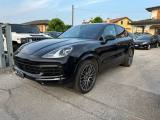 PORSCHE Cayenne 3.0 V6