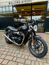 TRIUMPH Street Twin 900