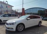 VOLKSWAGEN Passat Variant 2.0 TDI DSG Business BlueMotion Tech