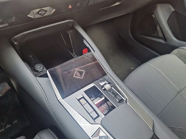 DS AUTOMOBILES DS 4 HYBDIRD 145CV ÉTOILE ALCANTARA - foto 15