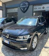 VOLKSWAGEN Tiguan 2.0 TDI SCR Style BlueMotion Technology