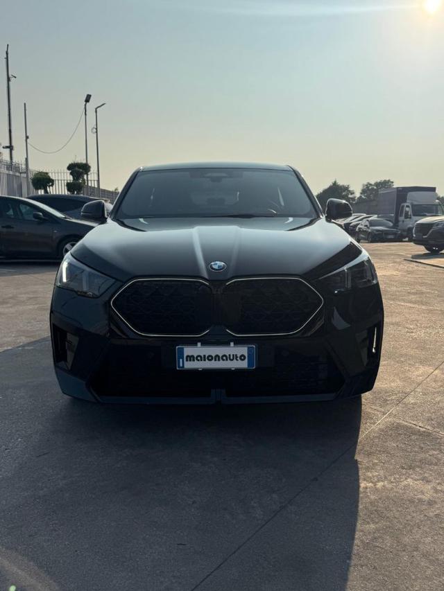 BMW X2 Nero metallizzato