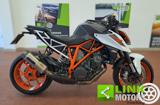 KTM 1290 Super Duke R .