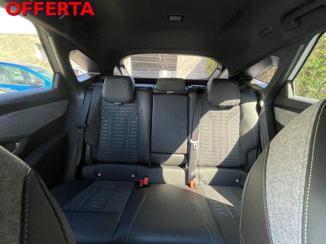 PEUGEOT 3008 HYBRID 145 E-DCS6 ALLURE - foto 21
