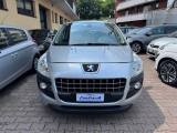 PEUGEOT 3008 1.6 e-HDi 112CV cambio robotizzato Stop&Start Tecn