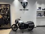 TRIUMPH Street Twin 900