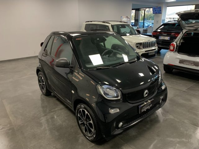 smart fortwo 70 cabrio 1.0 twinamic passion + navigatore