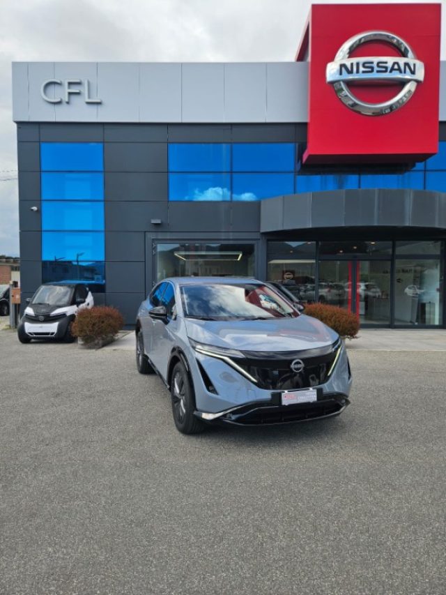 NISSAN Ariya Grigio pastello
