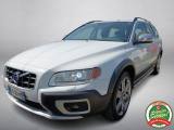 VOLVO XC70 D5 205 CV AWD Summum