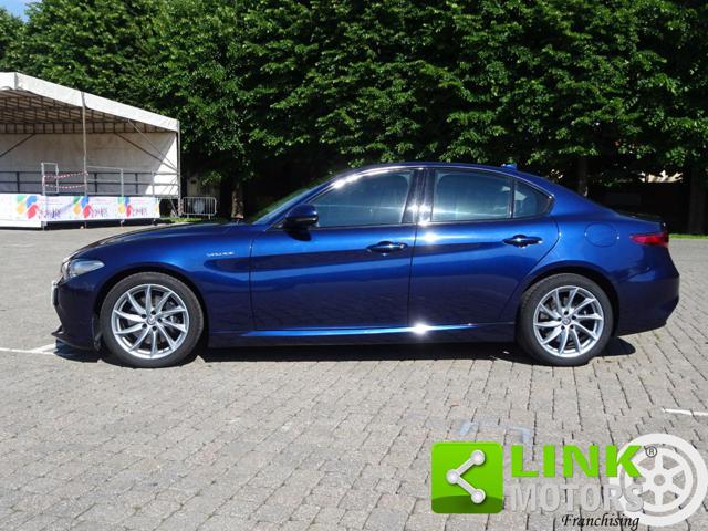 alfa romeo giulia 2.2 turbodiesel 210 cv at8 awd q4 veloce usata