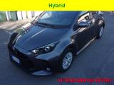 TOYOTA Yaris 1.5 Hybrid 5 porte Business