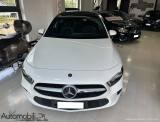 MERCEDES-BENZ A 180 d Automatic Premium