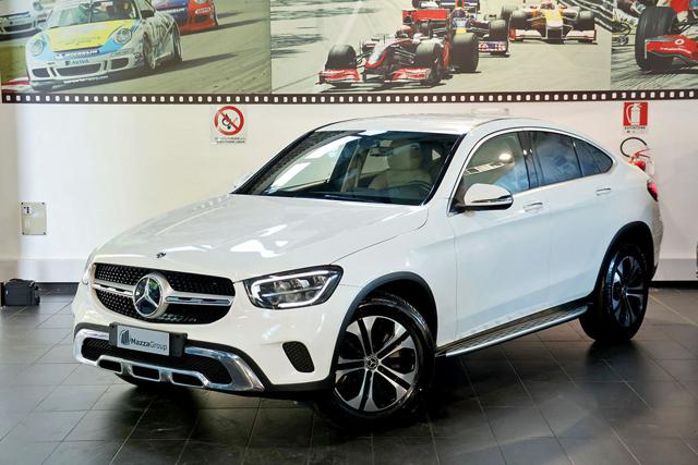 MERCEDES-BENZ GLC 200 White pastel