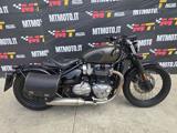 TRIUMPH Bonneville Bobber Video 360
