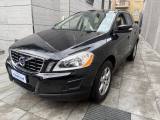 VOLVO XC60 D3 AWD Geartronic Momentum
