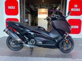 YAMAHA T Max 530 .