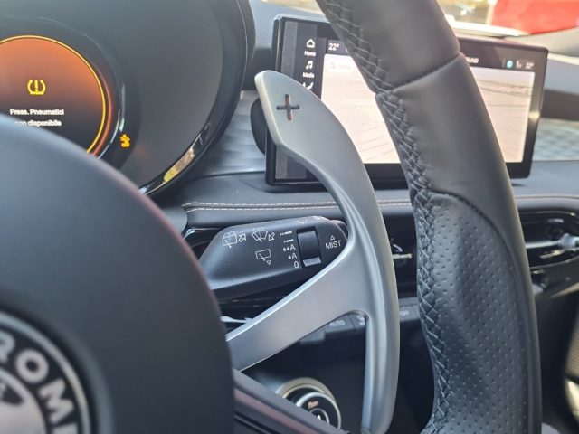 ALFA ROMEO TONALE MY25 PLUG-IN VELOCE - foto 19
