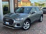 AUDI Q3 35 TDI S tronic Business Advanced