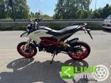 DUCATI Hypermotard 939 Star White Silk