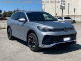 VOLKSWAGEN Tiguan 2.0 TDI 150 CV DSG R-Line SEMINUOVO