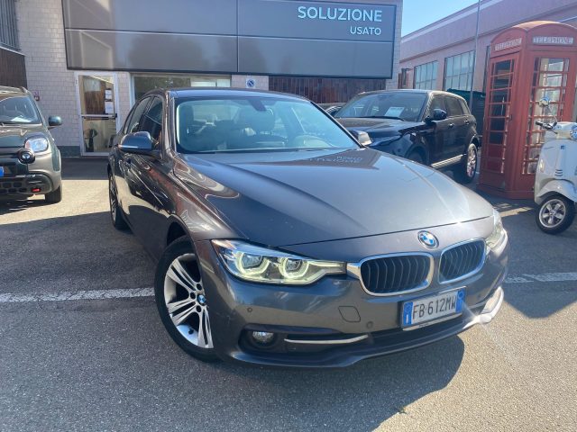 BMW 318 Grigio metallizzato