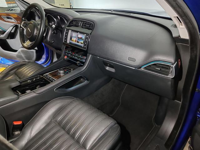 JAGUAR F-PACE 2.0D PORTFOLIO AWD 240CV AUTO + - foto 21