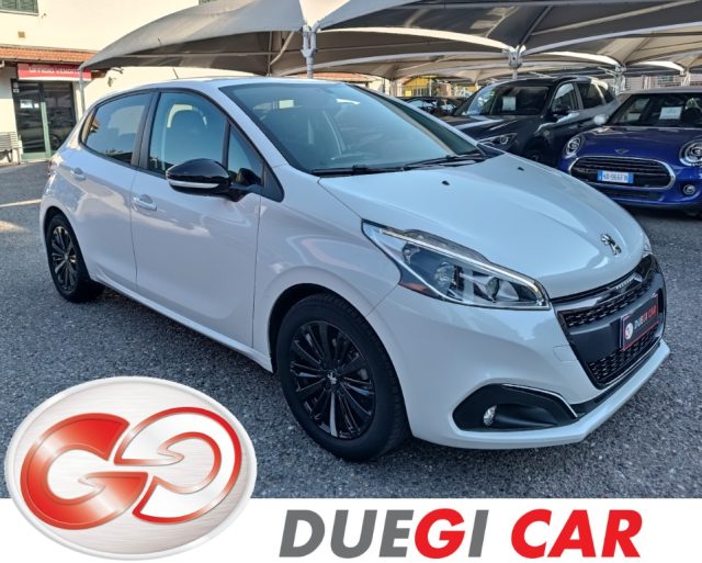 PEUGEOT 208 Bianco perlato