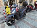 SYM Symphony 125 .