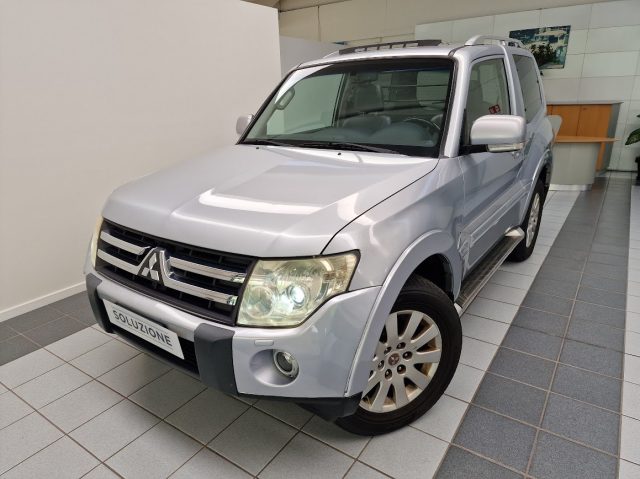 MITSUBISHI Pajero Grigio metallizzato