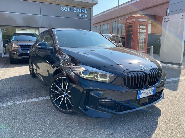 BMW 118 Nero metallizzato