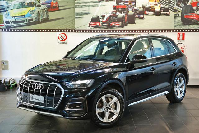 AUDI Q5 Nero pastello