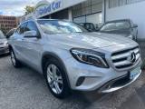 MERCEDES-BENZ GLA 220 d Automatic Premium