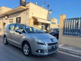 PEUGEOT 5008 2.0 HDi 150CV Business
